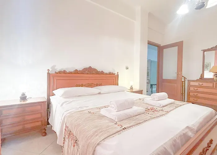 Vintage Freewifi - 5 Min Apartment Savona